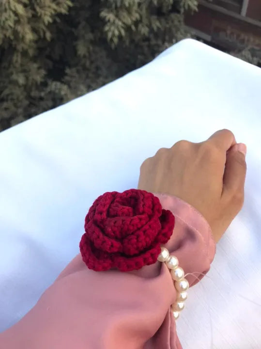 Customizable Handmade Crochet Gajra | Stylish Flower Jewelry for Women