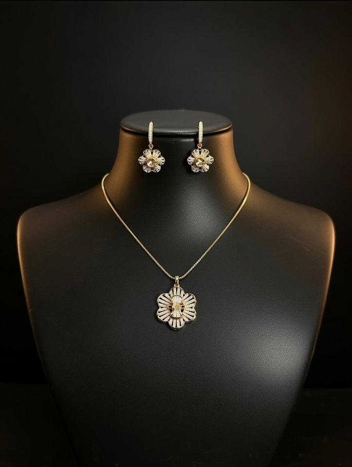 Elegant Floral Gold Necklace & Earrings Set